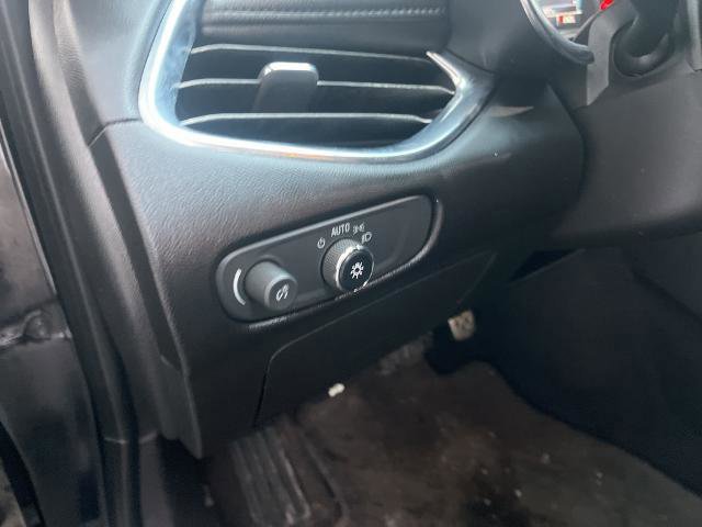 Used 2017 Chevrolet Malibu LT w/ Leather Package image 18