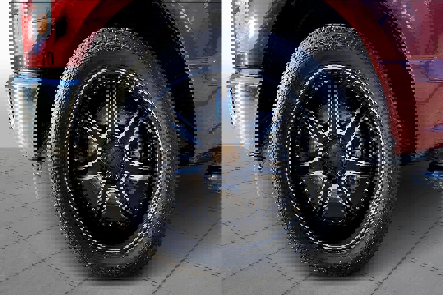 Certified 2017 Ford F150 XLT w/ Equipment Group 301A Mid image 12