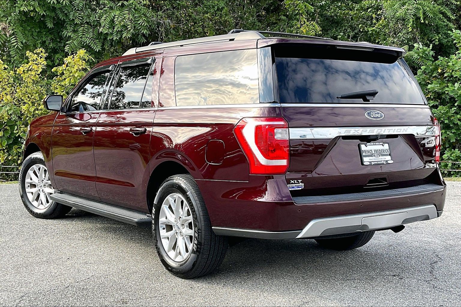 Certified 2021 Ford Expedition Max XLT AWD/4WD image 12