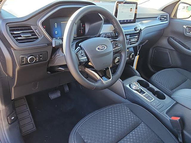 Certified 2025 Ford Escape Active w/ Cold Weather Package FWD image 11