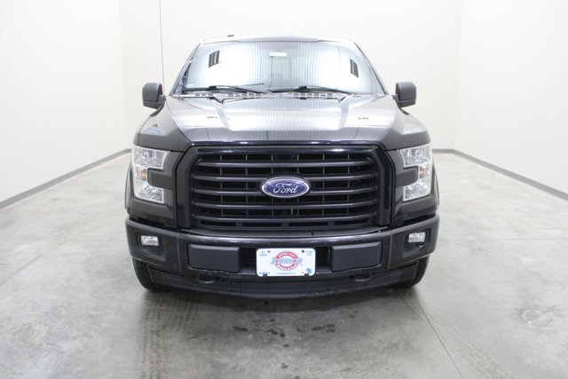 Certified 2017 Ford F150 XLT w/ Equipment Group 302A Luxury AWD/4WD image 15