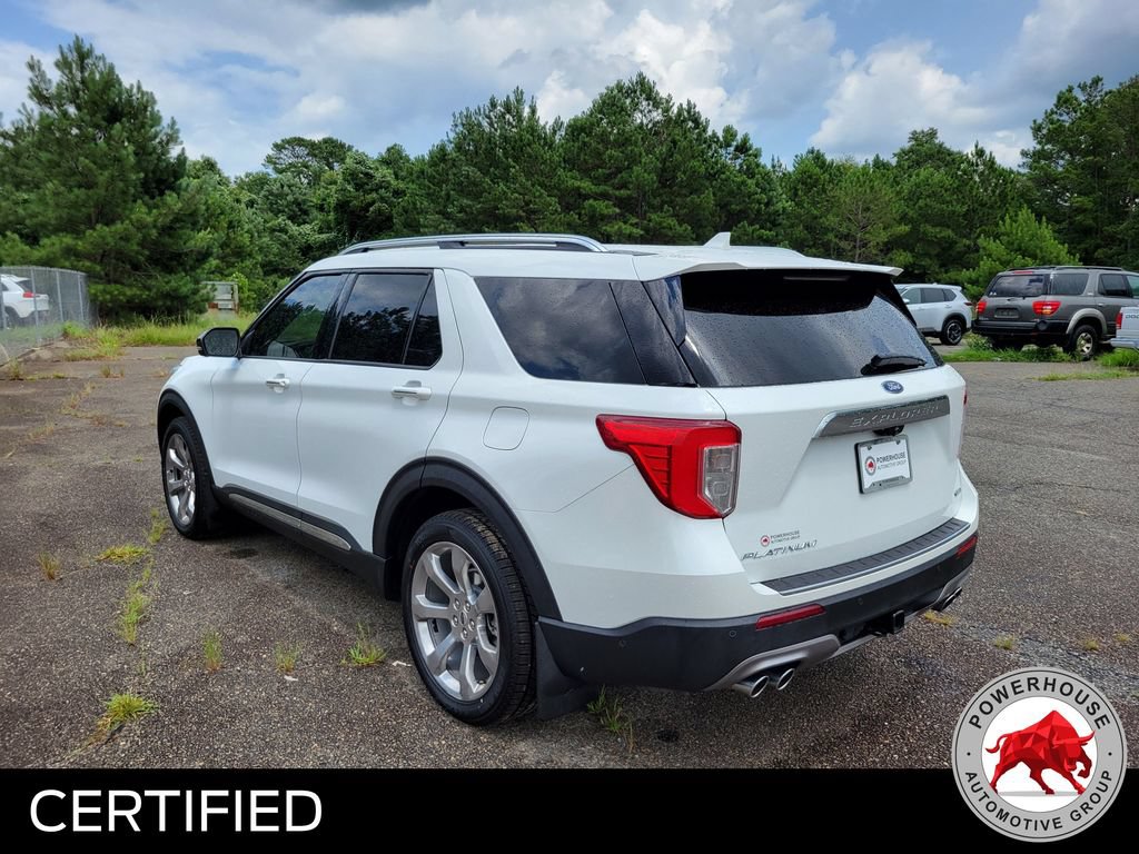 Certified 2020 Ford Explorer Platinum w/ Premium Technology Package AWD/4WD image 3