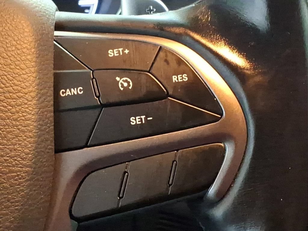 Used 2020 Jeep Grand Cherokee Limited X AWD/4WD image 19