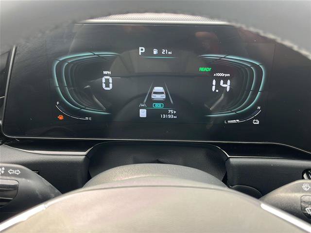 Used 2024 Kia Niro FWD image 21