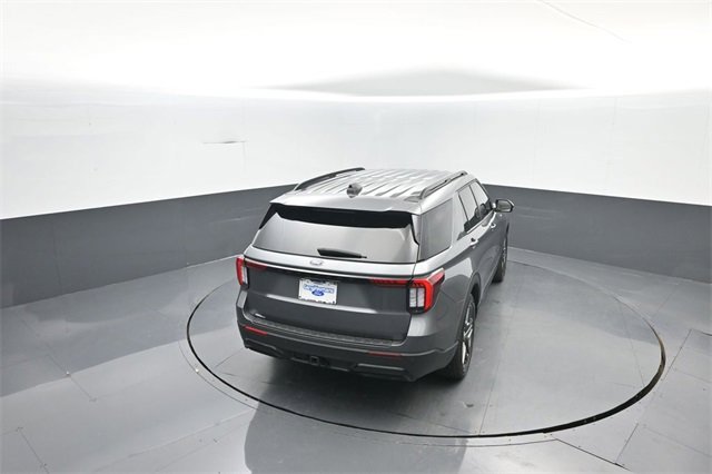 Certified 2025 Ford Explorer ST-Line w/ Premium Package image 25