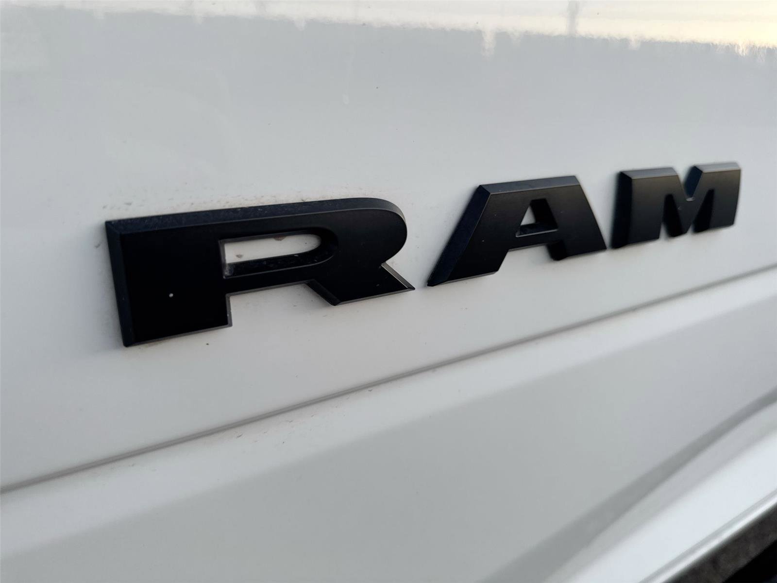 Used 2026 RAM 2500 Laramie w/ Night Edition image 8