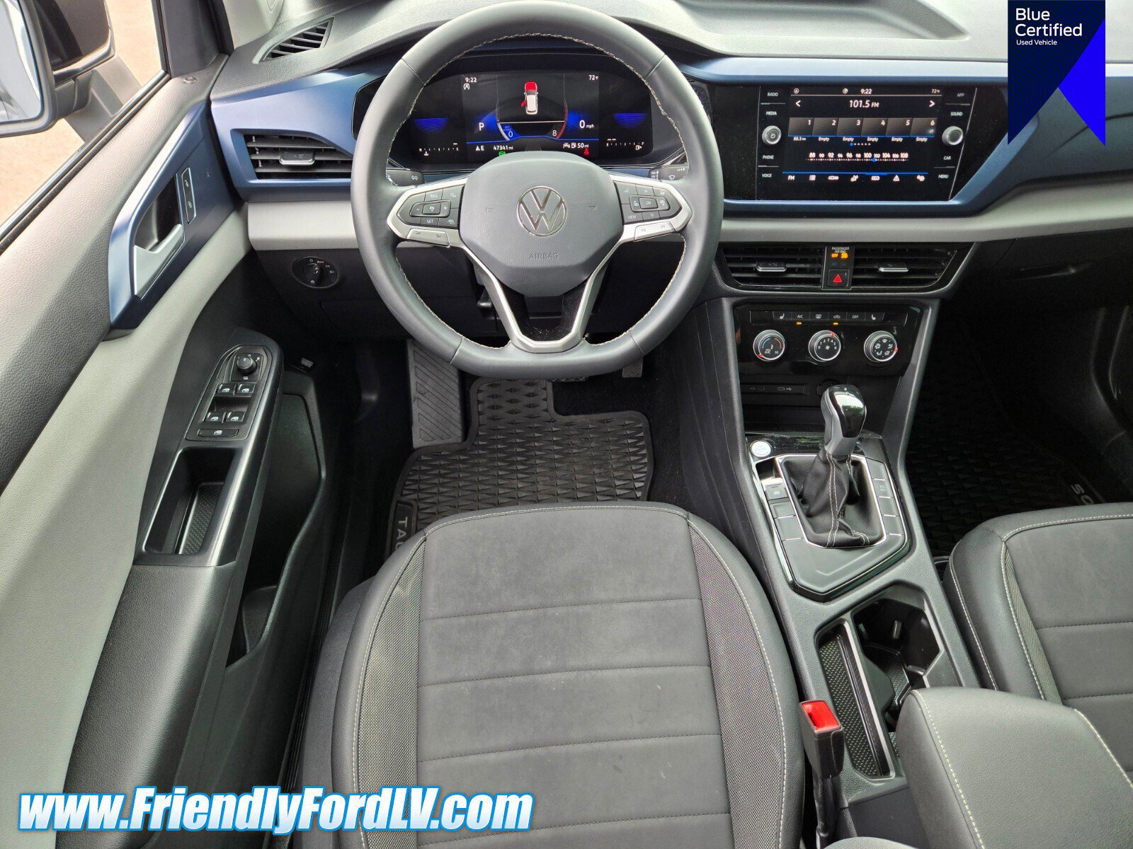 Used 2023 Volkswagen Taos SE w/ Panoramic Sunroof Package FWD image 11