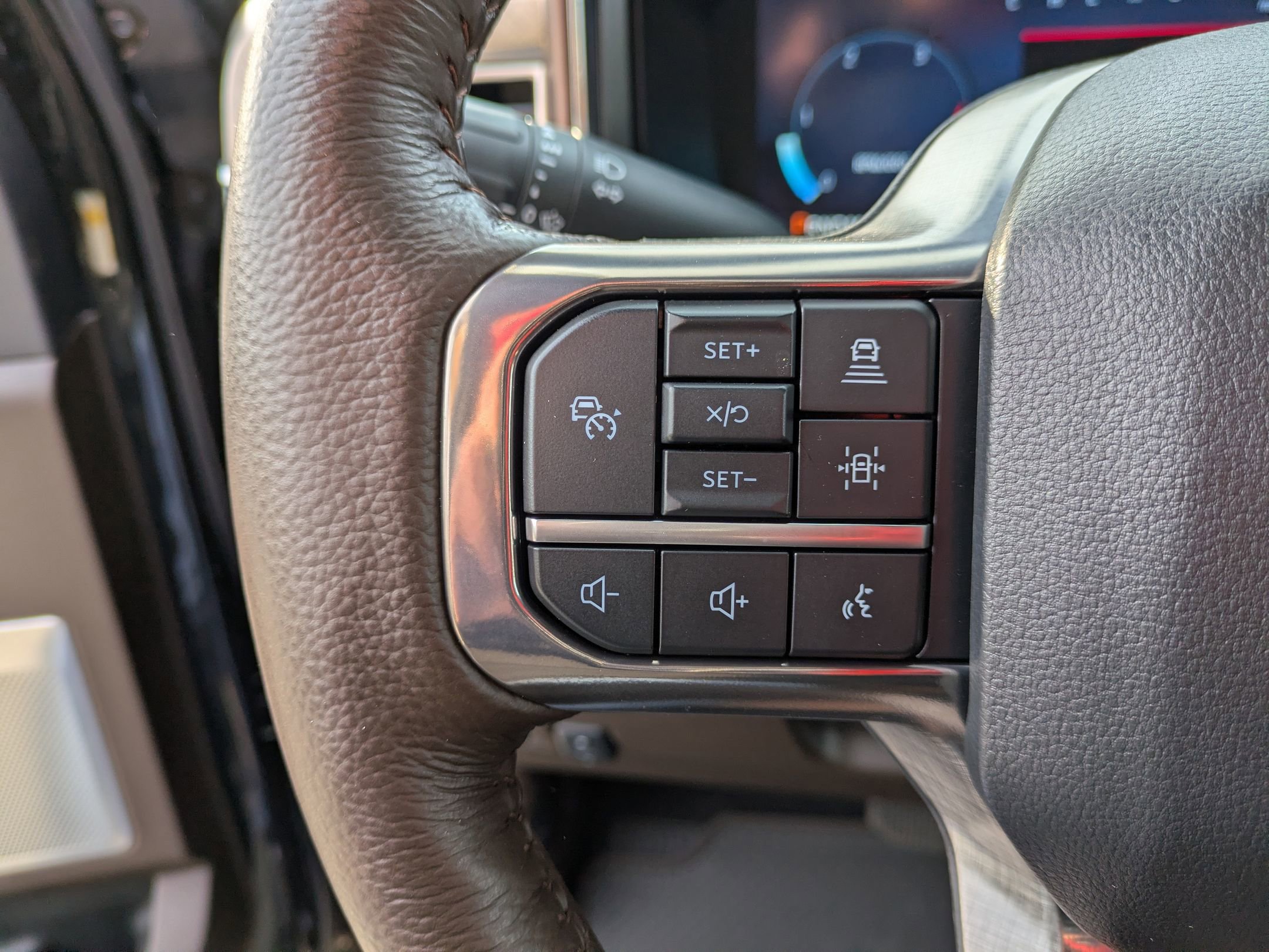 Certified 2024 Ford F250 King Ranch w/ Chrome Package image 19