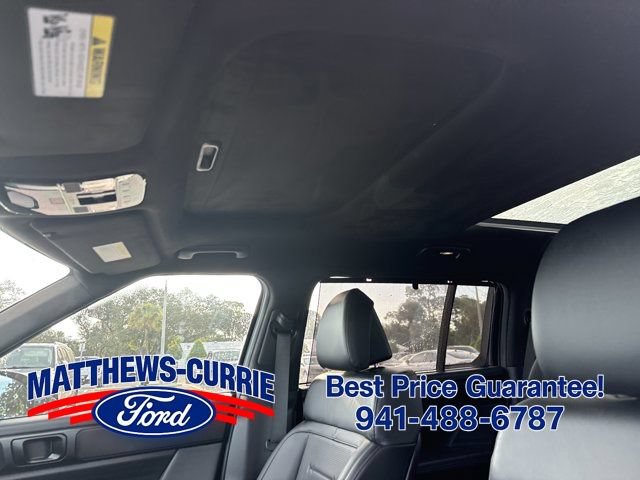 Used 2024 Hyundai Santa Fe Calligraphy FWD image 10