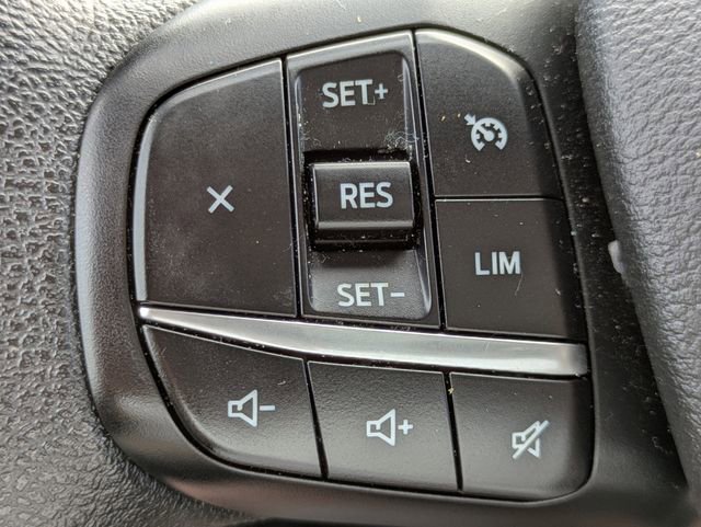 Certified 2023 Ford Transit 350 XLT RWD image 24