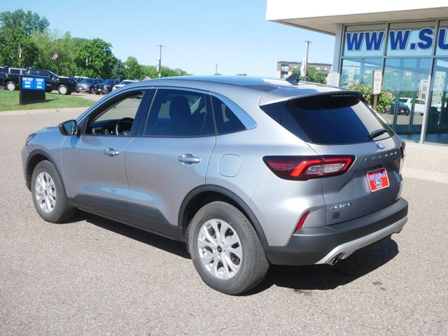 Certified 2024 Ford Escape Active AWD/4WD image 7