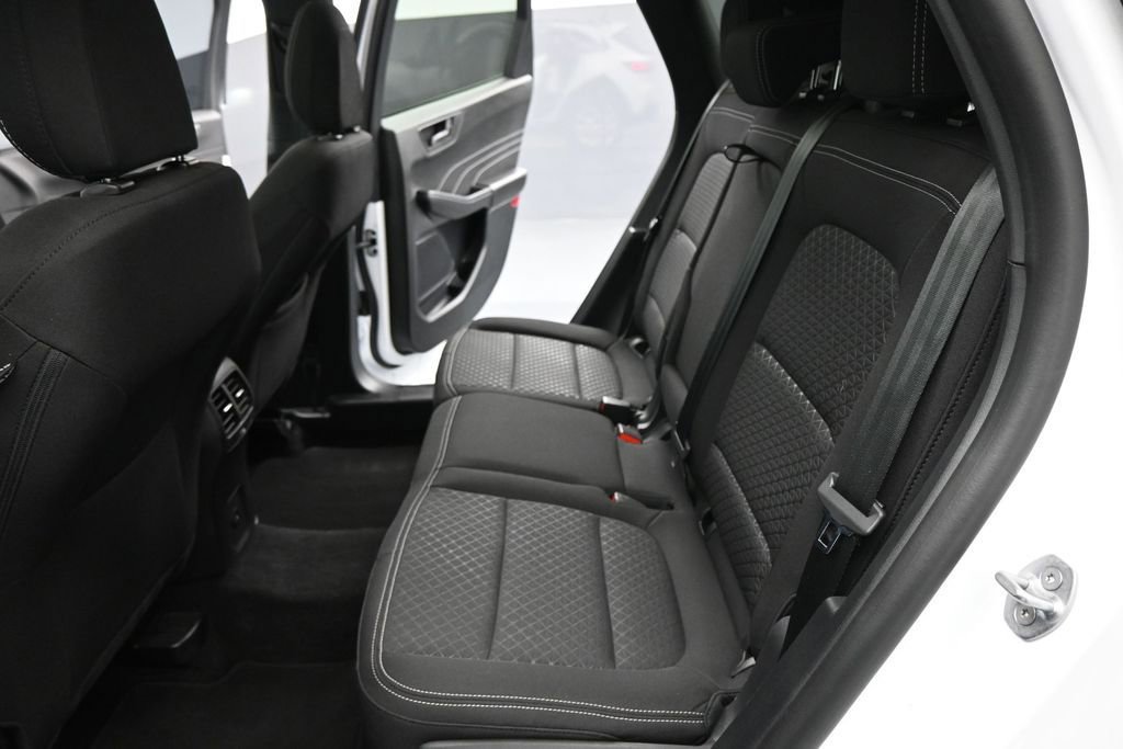 Certified 2025 Ford Escape Active w/ Tech Pack #1 FWD image 18