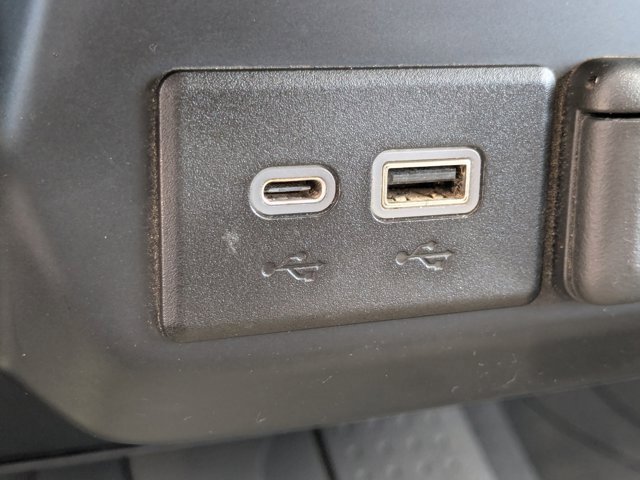 Used 2022 Chevrolet Silverado 2500 LT image 23