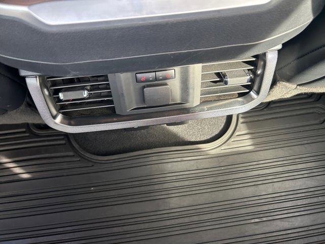 Certified 2023 Ford F150 Platinum w/ Equipment Group 701A High image 33