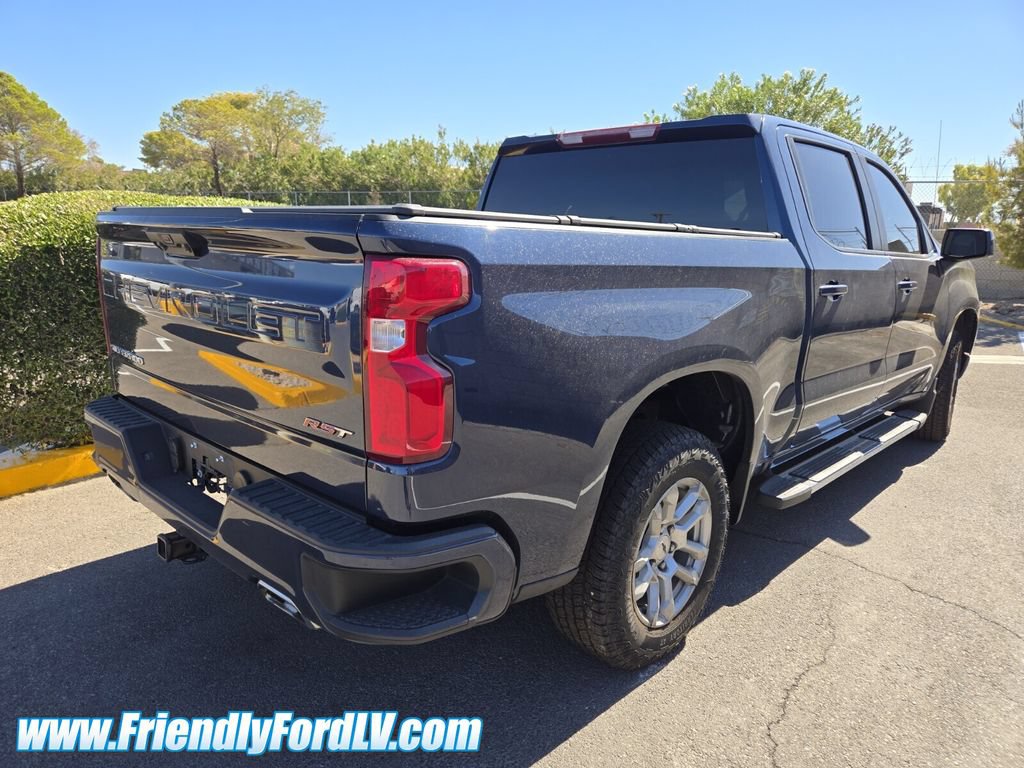 Used 2023 Chevrolet Silverado 1500 RST w/ Z71 Off-Road Package AWD/4WD image 4