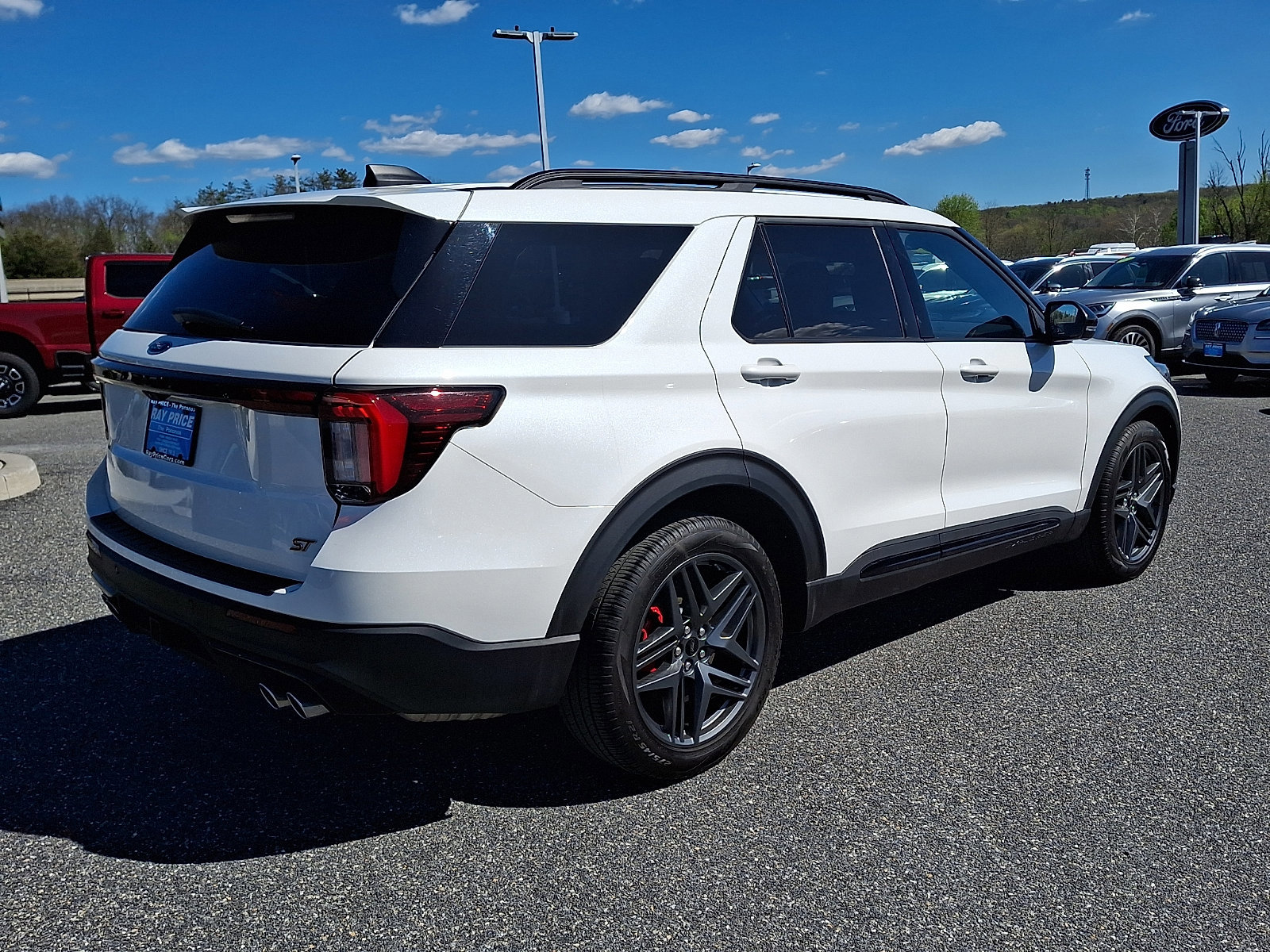 Certified 2025 Ford Explorer ST w/ Sun And Sound Package AWD/4WD image 4