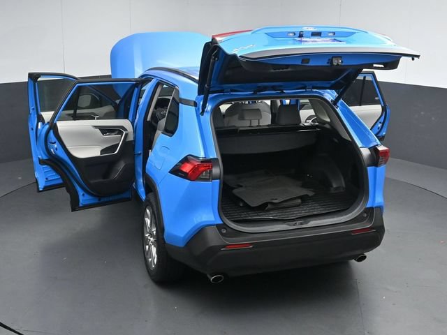 Used 2021 Toyota RAV4 XLE Premium AWD/4WD image 57