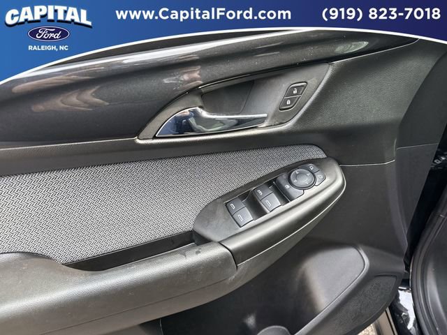 Used 2024 Chevrolet TrailBlazer LT w/ LT Cold Weather Package image 20