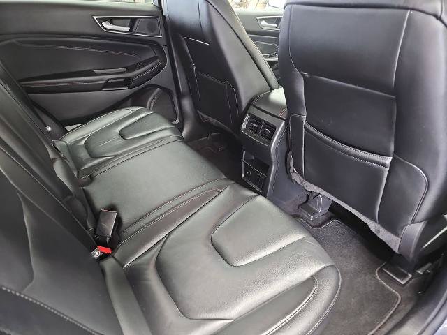 Certified 2022 Ford Edge Titanium AWD/4WD image 11