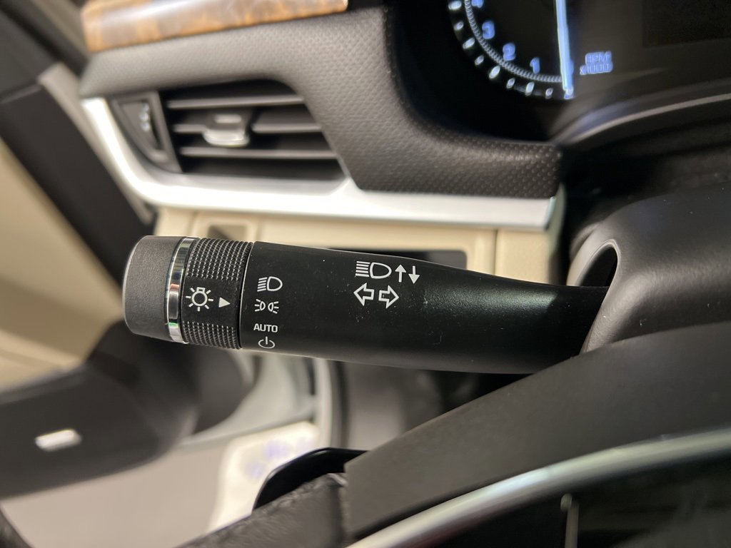 Used 2018 Cadillac XTS Luxury w/ Driver Awareness Package image 20