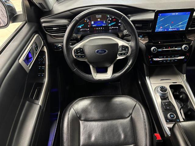 Certified 2022 Ford Explorer Limited w/ Equipment Group 301A image 18