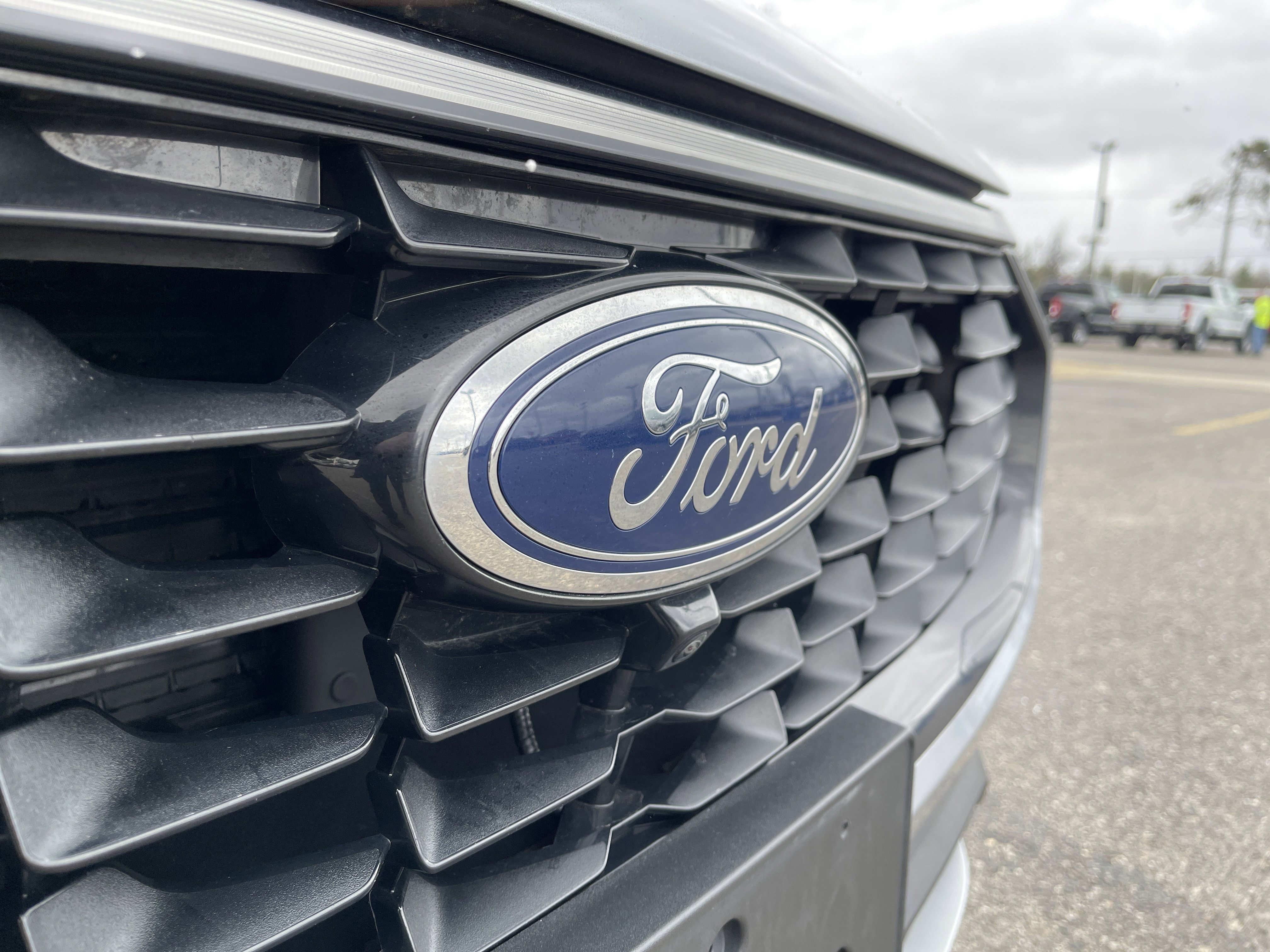Certified 2024 Ford Escape Platinum AWD/4WD image 22