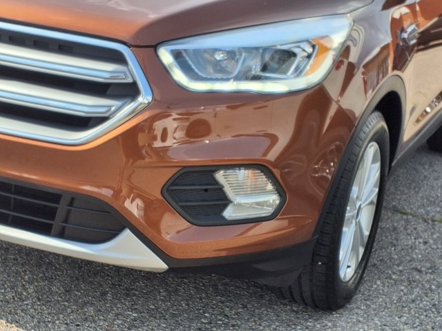 Certified 2017 Ford Escape SE w/ Equipment Group 201A FWD image 23