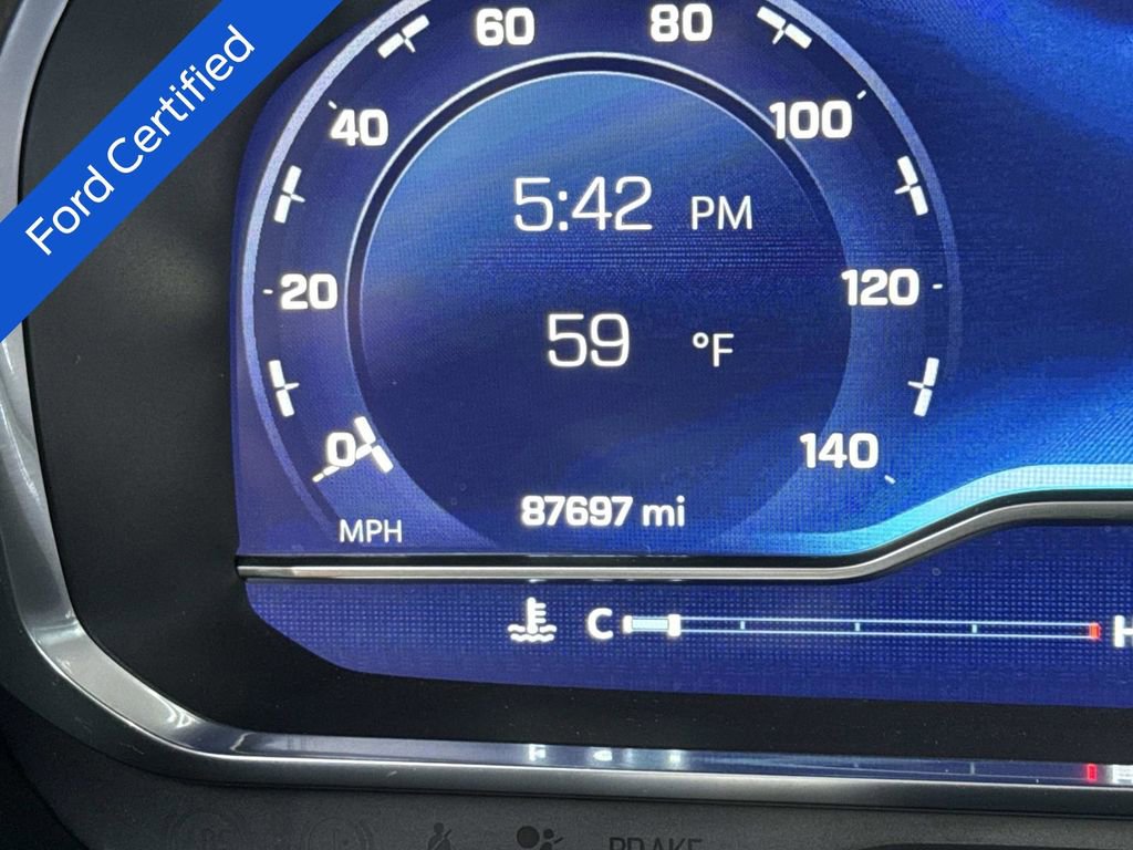 Used 2022 Chevrolet Tahoe Z71 w/ Luxury Package image 2