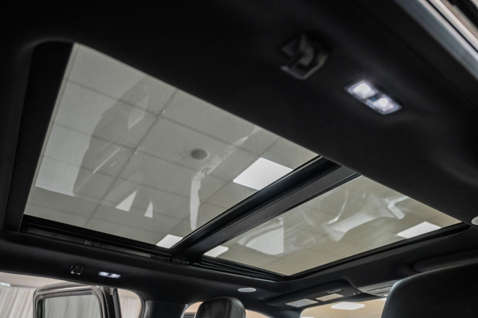 Certified 2023 Ford F150 Platinum image 43