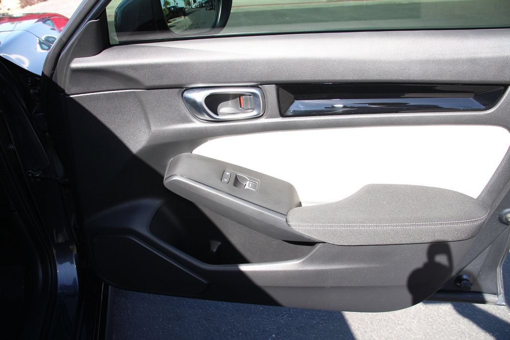 Used 2022 Honda Civic EX image 27