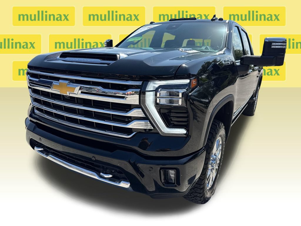 Used 2024 Chevrolet Silverado 2500 High Country w/ Technology Package AWD/4WD image 12