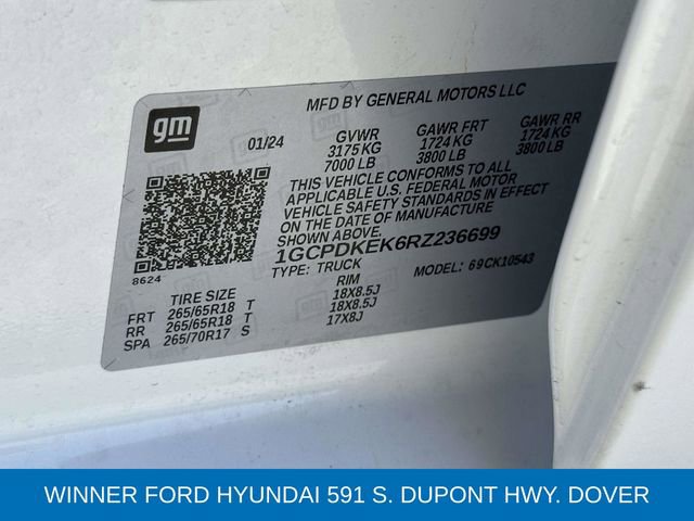 Used 2024 Chevrolet Silverado 1500 LT AWD/4WD image 13
