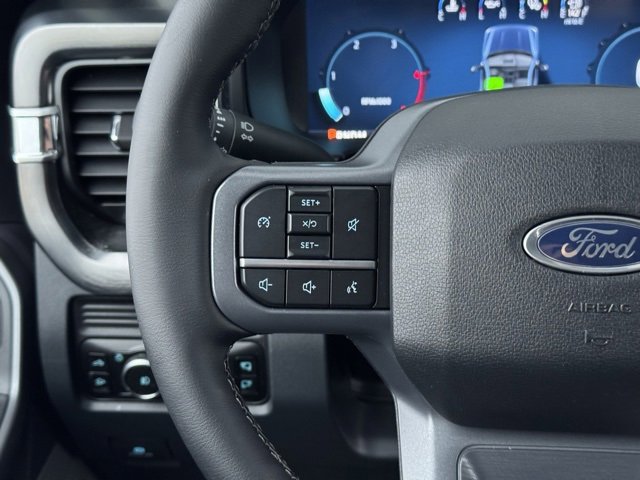 Certified 2026 Ford F350 Lariat w/ Chrome Package image 30