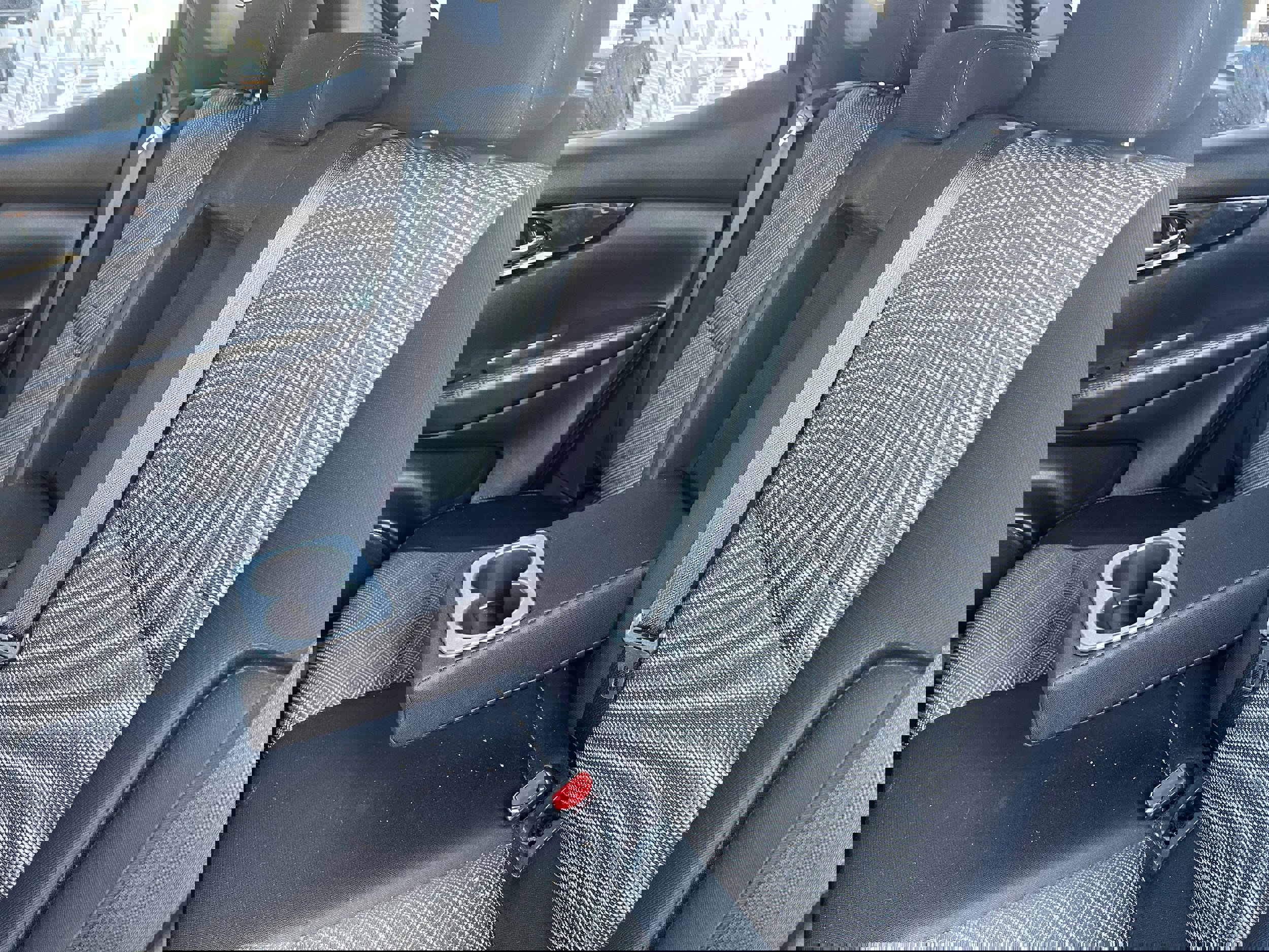 Used 2020 Nissan Rogue Sport SV image 13