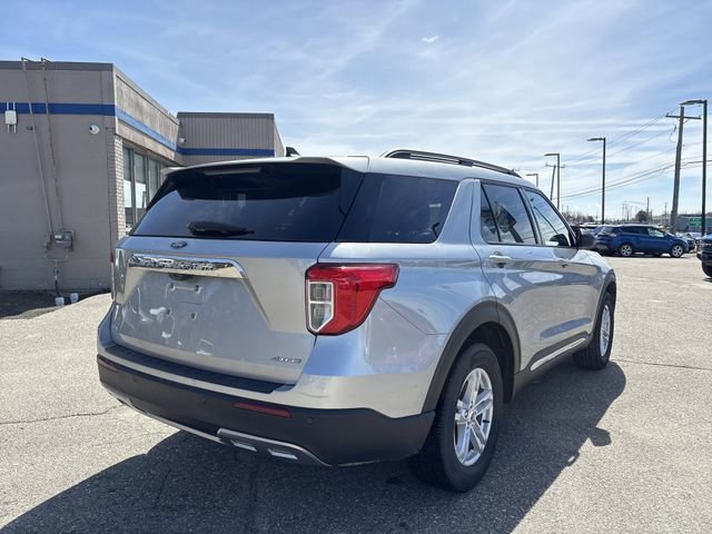 Certified 2023 Ford Explorer XLT w/ Equipment Group 202A image 5