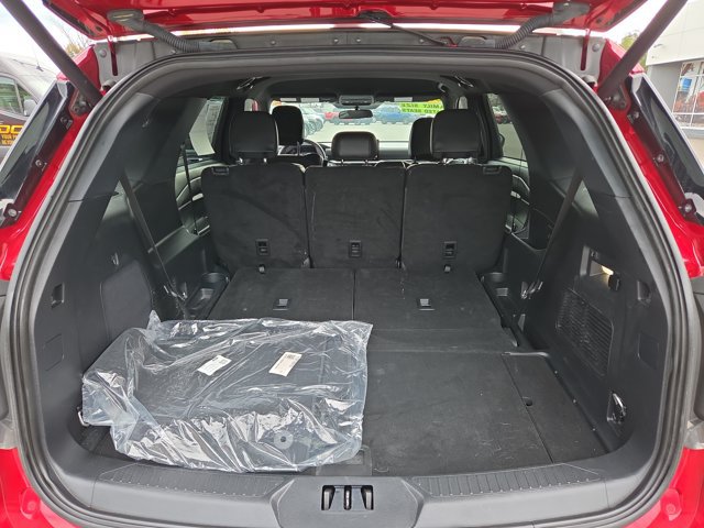 Certified 2025 Ford Explorer ST-Line w/ ST-Line Street Pack AWD/4WD image 36