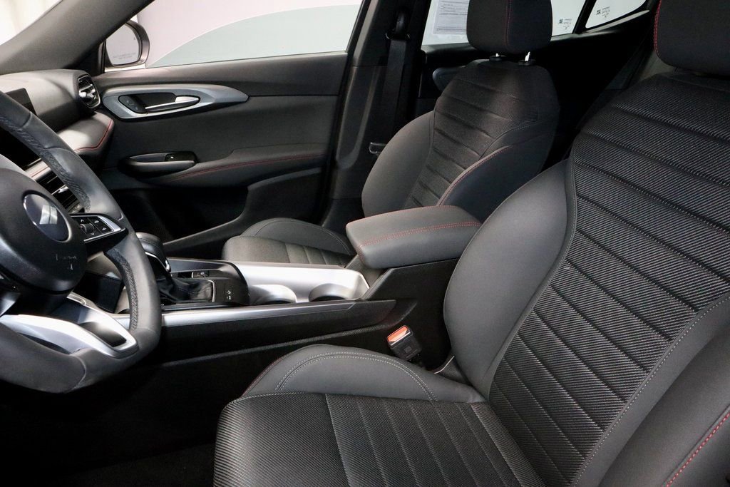 Used 2024 Dodge Hornet R/T w/ R/T Blacktop Package image 24