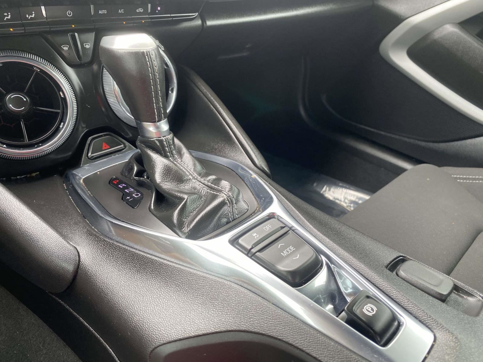 Used 2021 Chevrolet Camaro LS RWD image 25
