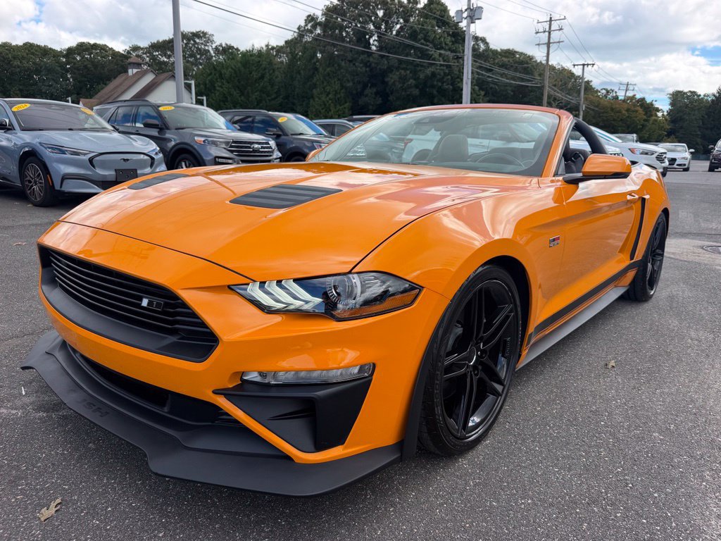 Certified 2019 Ford Mustang Premium w/ Ecoboost Performance Package RWD image 15