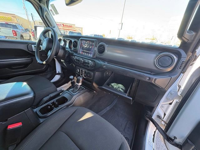 Used 2023 Jeep Gladiator Willys image 27