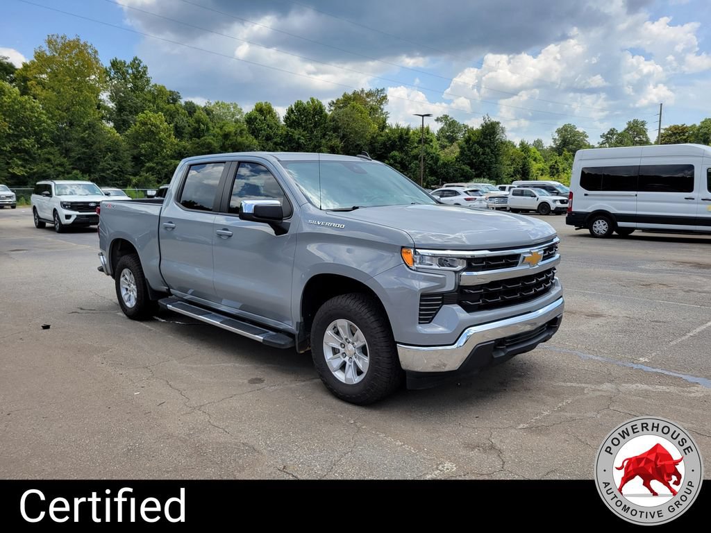 Used 2024 Chevrolet Silverado 1500 LT AWD/4WD image 8