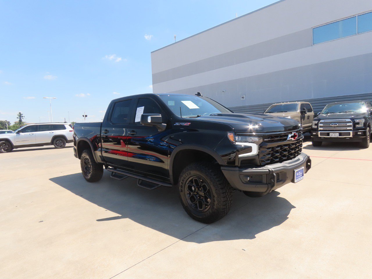 Used 2026 Chevrolet Silverado 1500 ZR2 w/ ZR2 Bison Edition AWD/4WD image 6