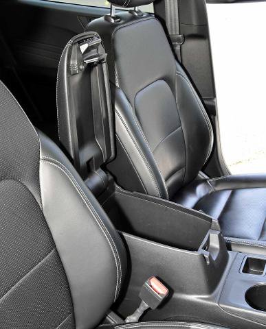Certified 2023 Ford Escape Platinum AWD/4WD image 25