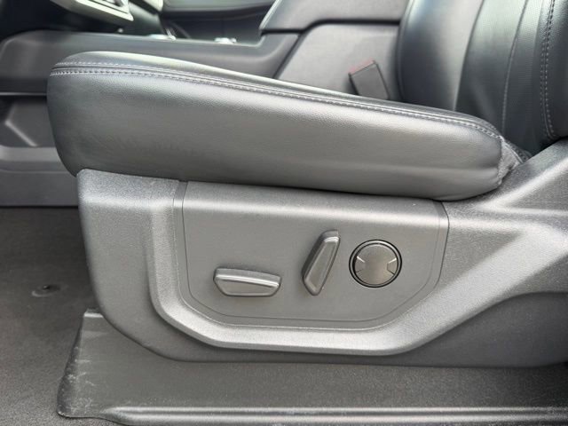Certified 2024 Ford Expedition Max XLT image 11