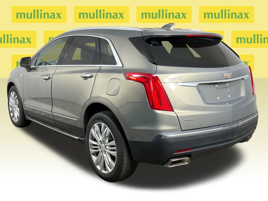 Used 2019 Cadillac XT5 Premium Luxury w/ Driver Assist Package image 3