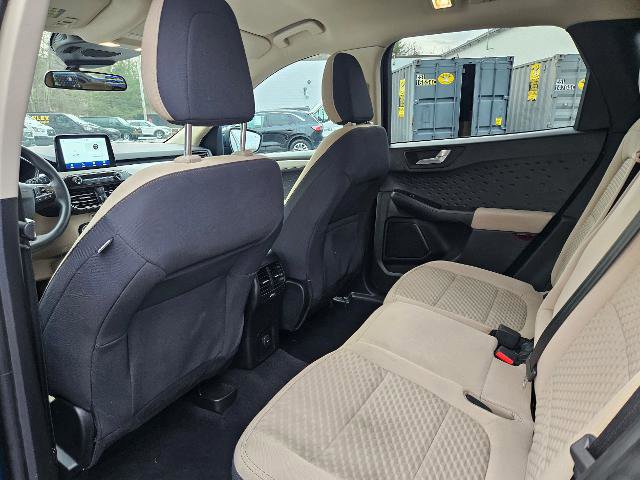 Certified 2020 Ford Escape SE image 11