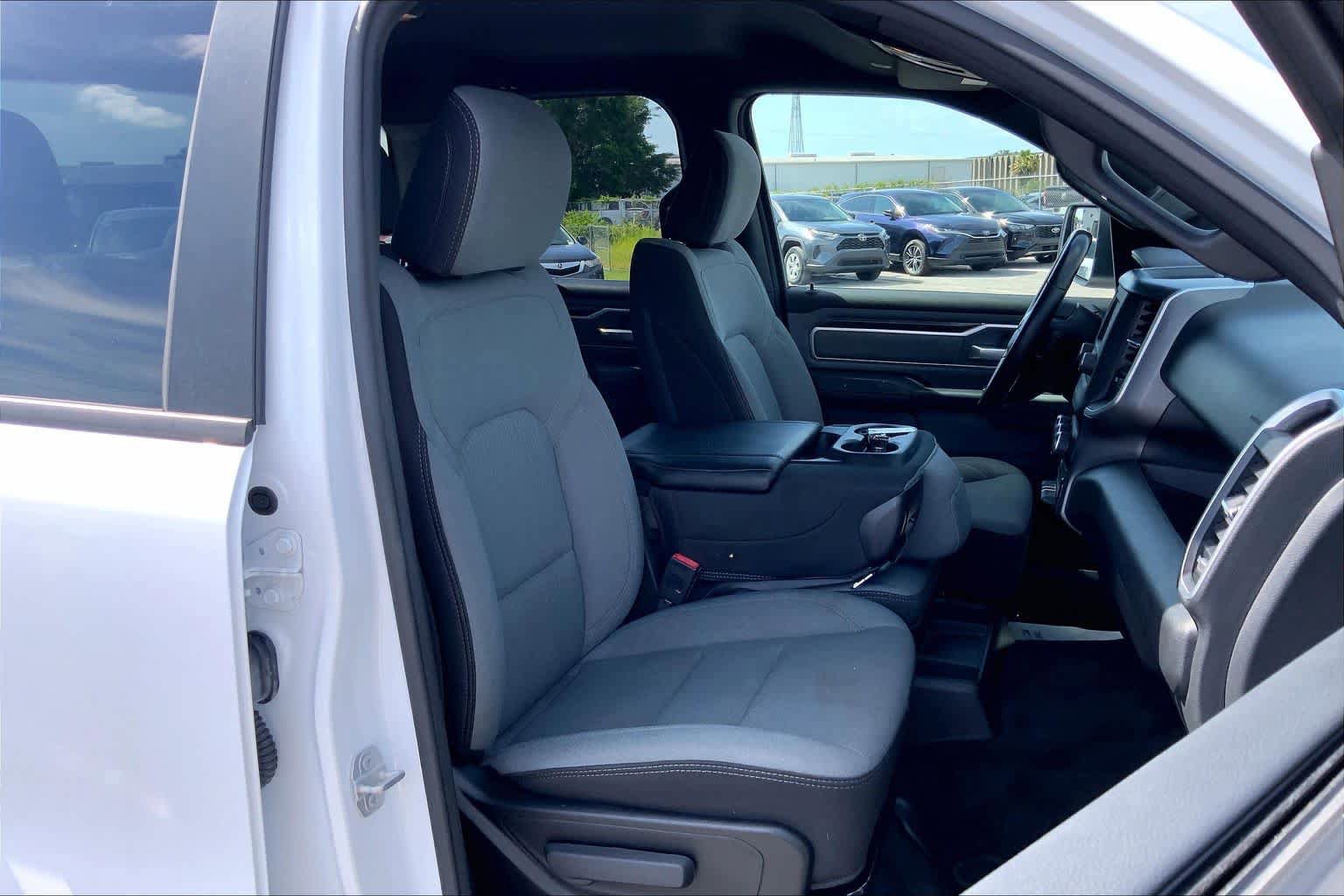 Used 2021 RAM 1500 Big Horn RWD image 9