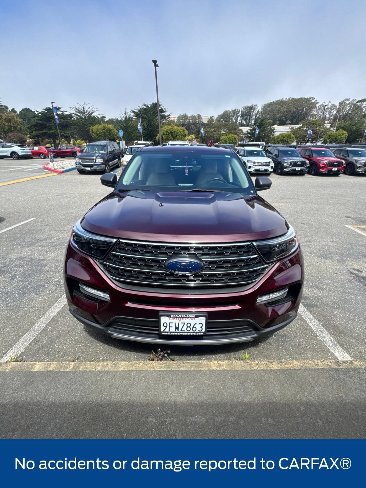 Certified 2022 Ford Explorer XLT w/ Equipment Group 202A AWD/4WD image 3