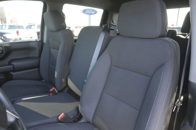 Used 2021 Chevrolet Silverado 1500 Custom w/ LPO, Blackout Package image 10