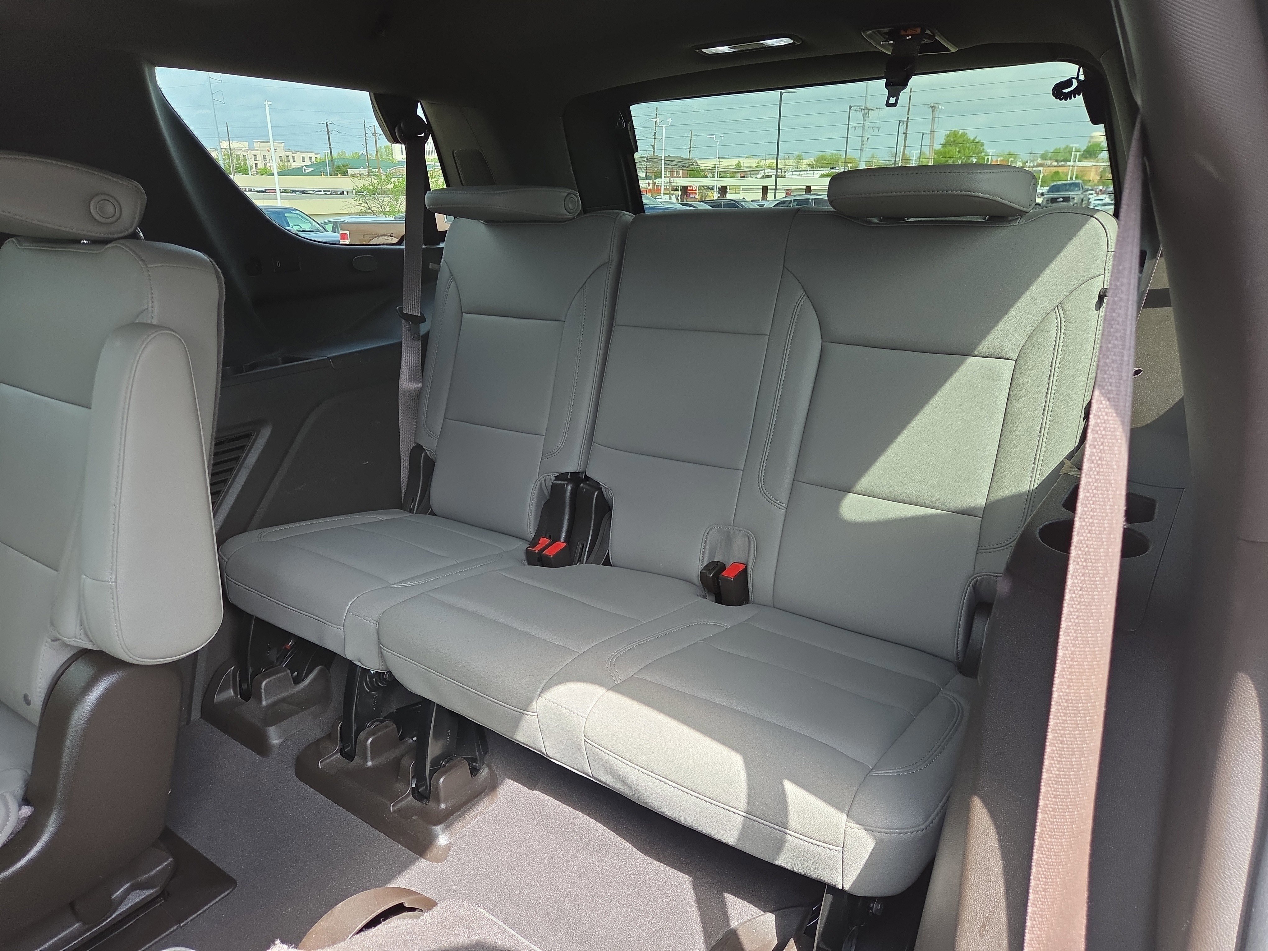 Used 2023 Chevrolet Tahoe Z71 image 12